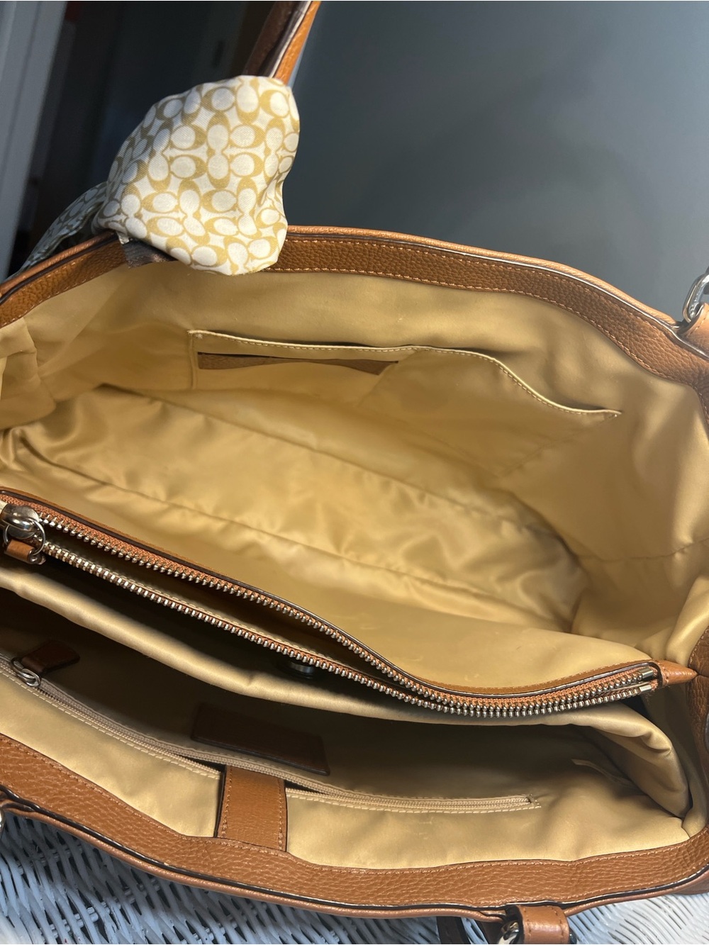Coach Park Carryall Bag - Picture 15 of 16